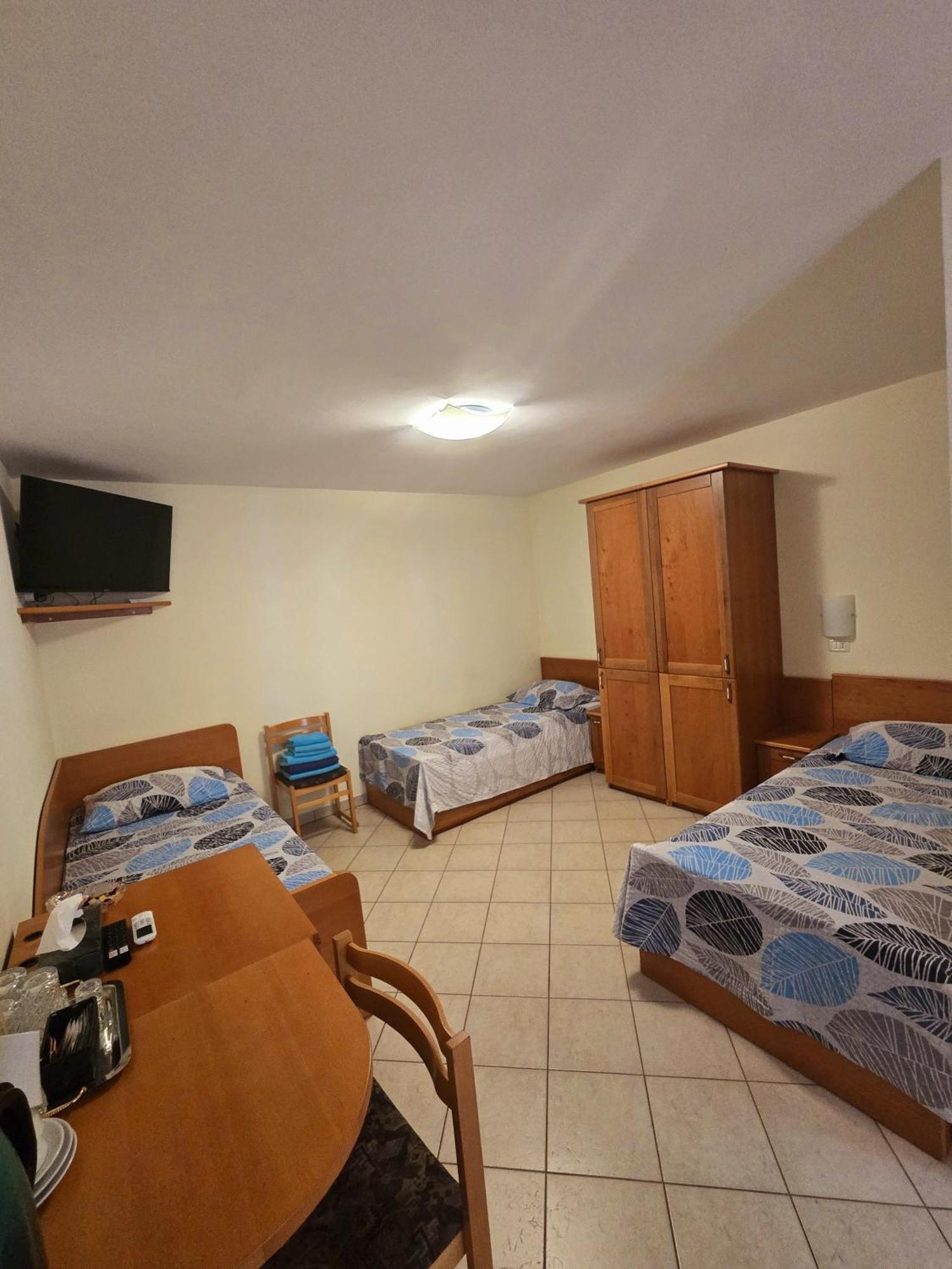 Guest House Kocanija Ilirska Bistrica Extérieur photo